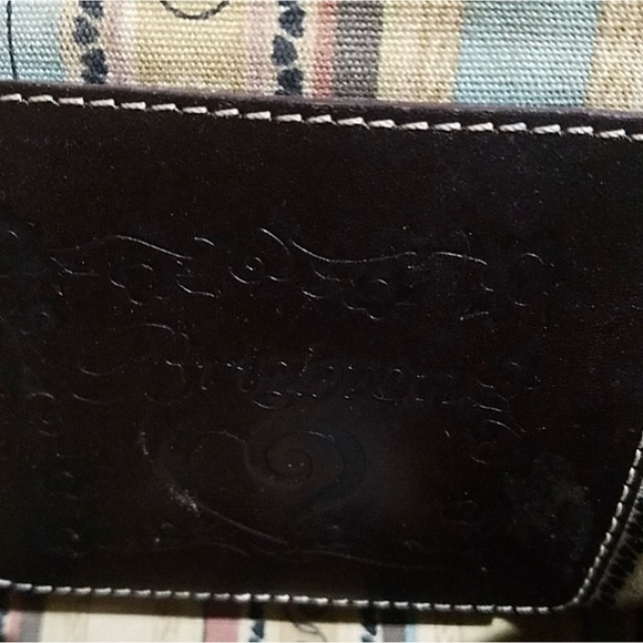 Brighton Tan and Brown soft straw Shoulder Bag with the Classic Heart Charm - Picture 4 of 5